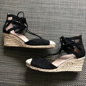 Vionic CALYPSO Black Suede Espadrille Sandals 8.5